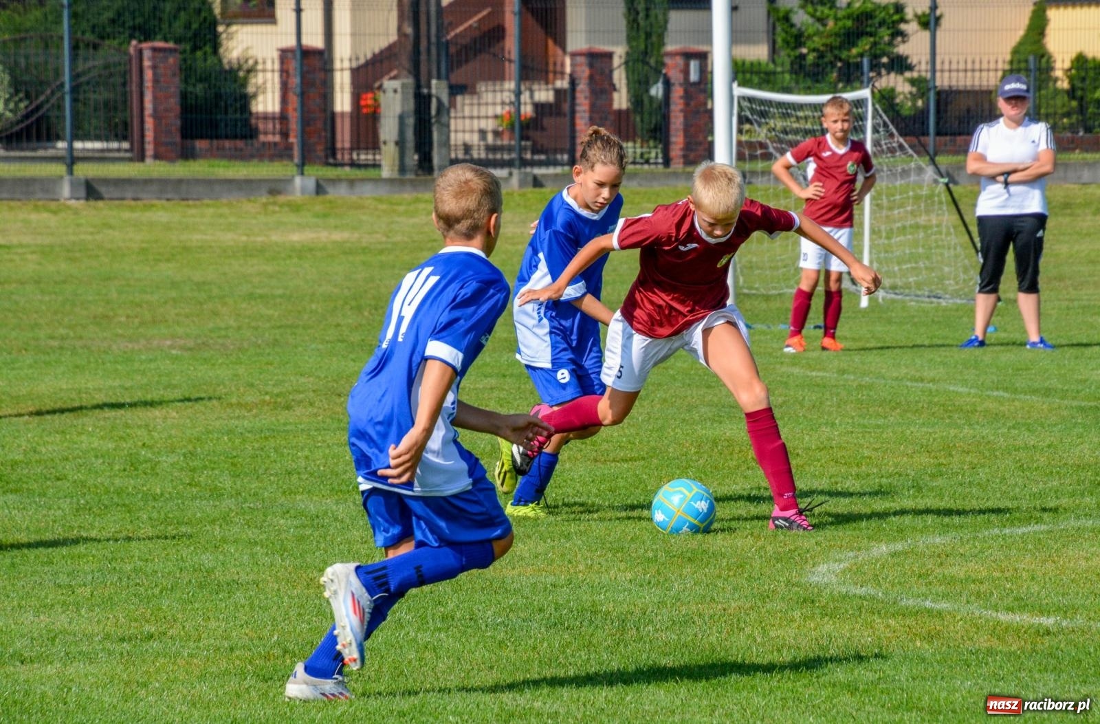 Zdjęcie w galerii na portalu naszraciborz.pl: XI Turniej im. Zbigniewa Oszka: święto futbolu i wspomnień na boisku LKS Studzienna wiadomości z regionu