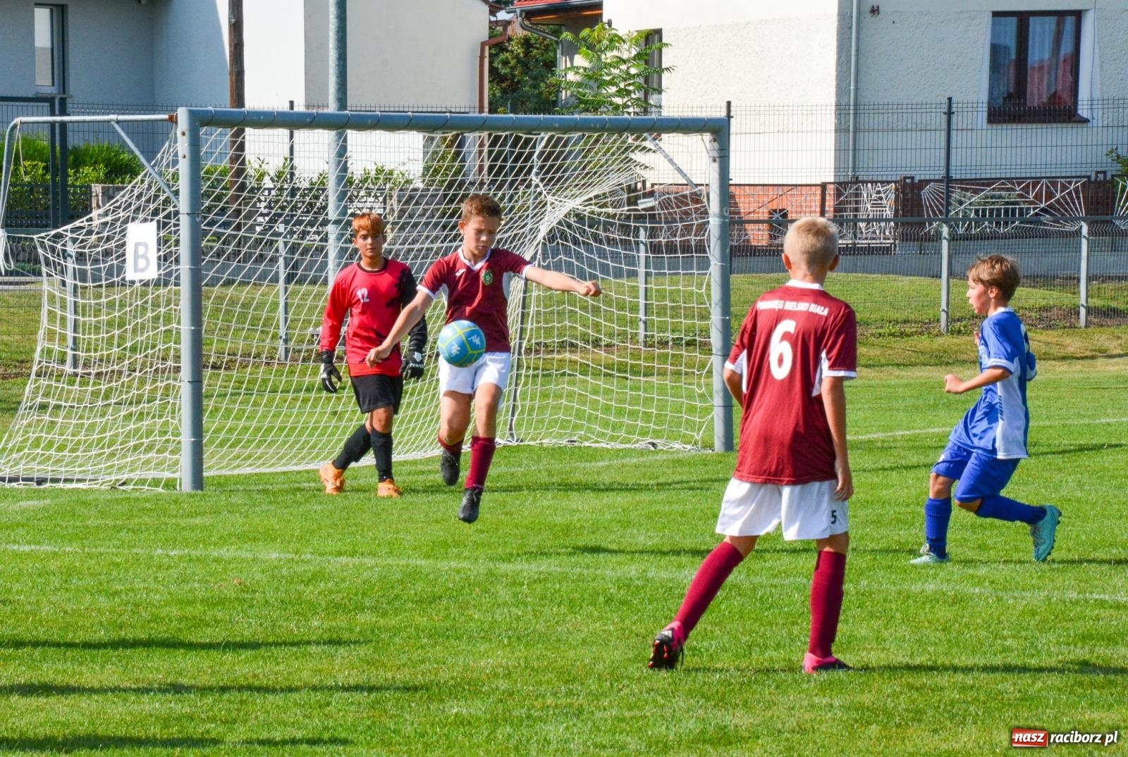 Zdjęcie w galerii na portalu naszraciborz.pl: XI Turniej im. Zbigniewa Oszka: święto futbolu i wspomnień na boisku LKS Studzienna wiadomości z regionu
