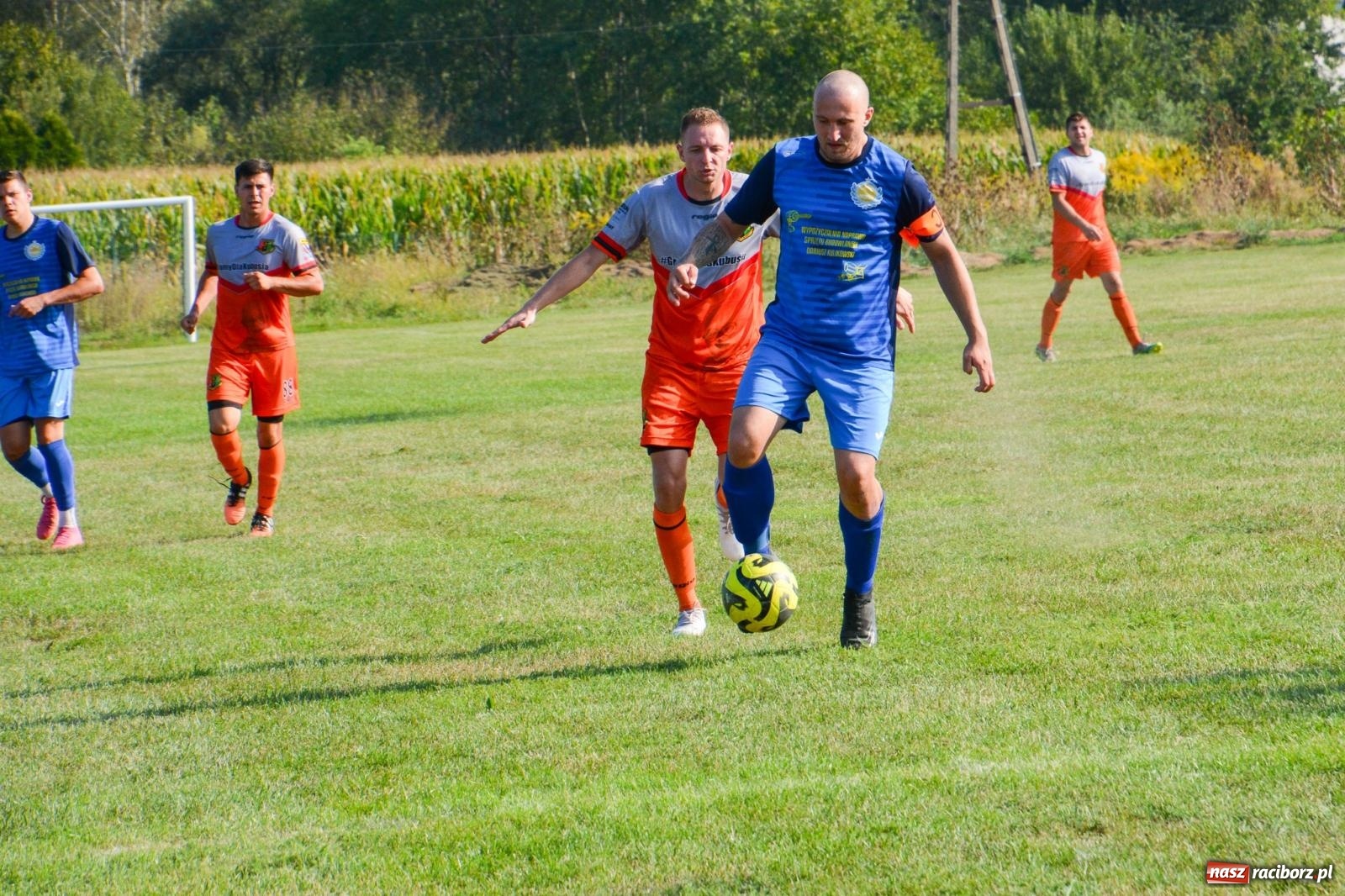 Zdjęcie w galerii na portalu naszraciborz.pl: B-klasowa egzekucja w Brzeziu [FOTO] wiadomości z regionu