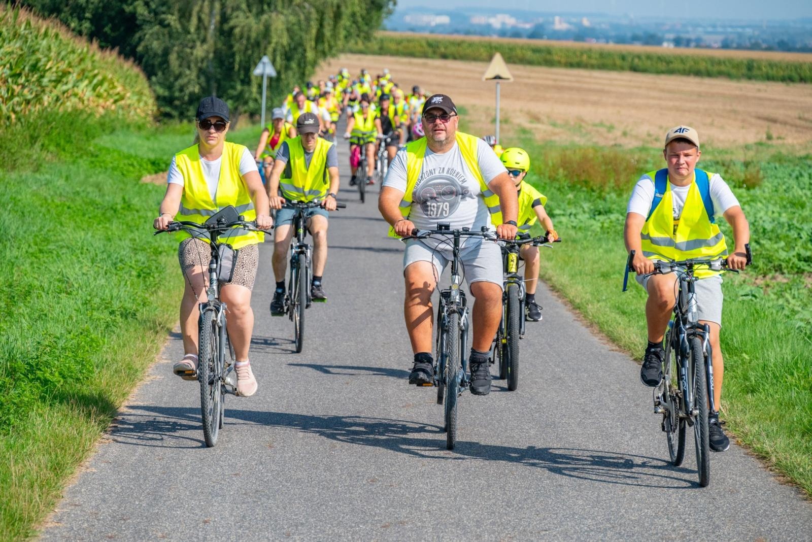 Zdjęcie w galerii na portalu naszraciborz.pl: Rajd rowerowy ALAS Utex i gminy Krzyżanowice wiadomości z regionu