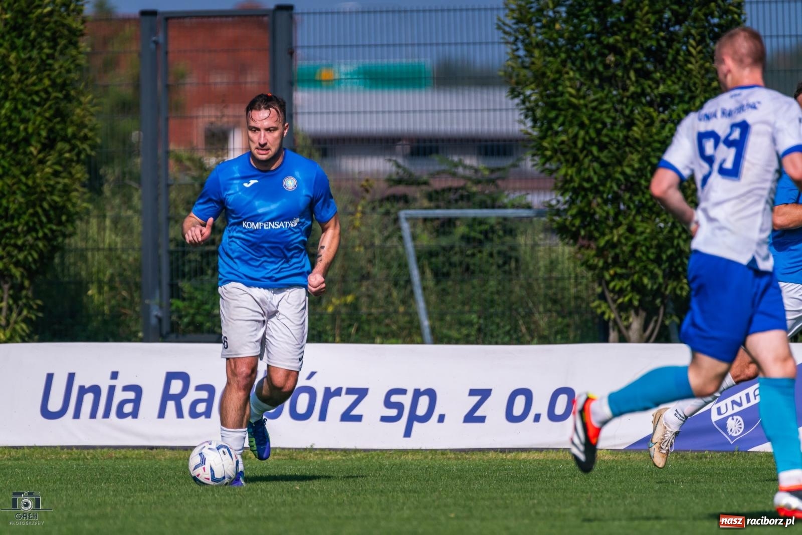 Zdjęcie w galerii na portalu naszraciborz.pl: Patryk Rybczyński bohaterem Unii Racibórz. Pierwsze punkty raciborzan [FOTO] wiadomości z regionu
