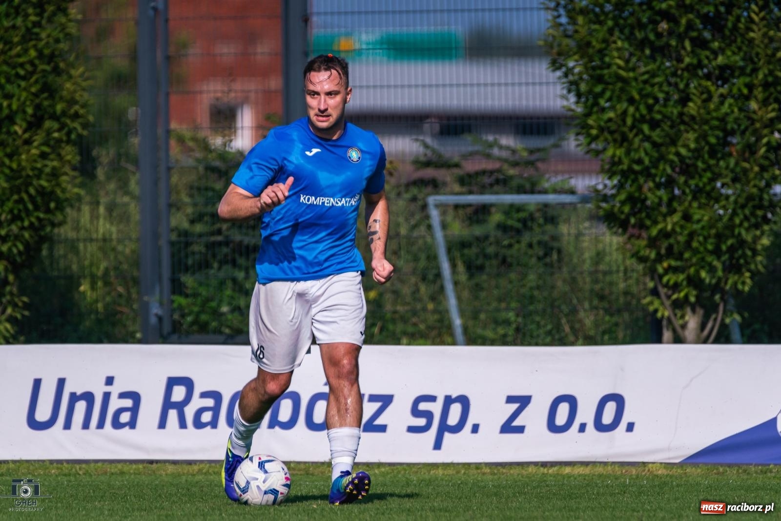 Zdjęcie w galerii na portalu naszraciborz.pl: Patryk Rybczyński bohaterem Unii Racibórz. Pierwsze punkty raciborzan [FOTO] wiadomości z regionu