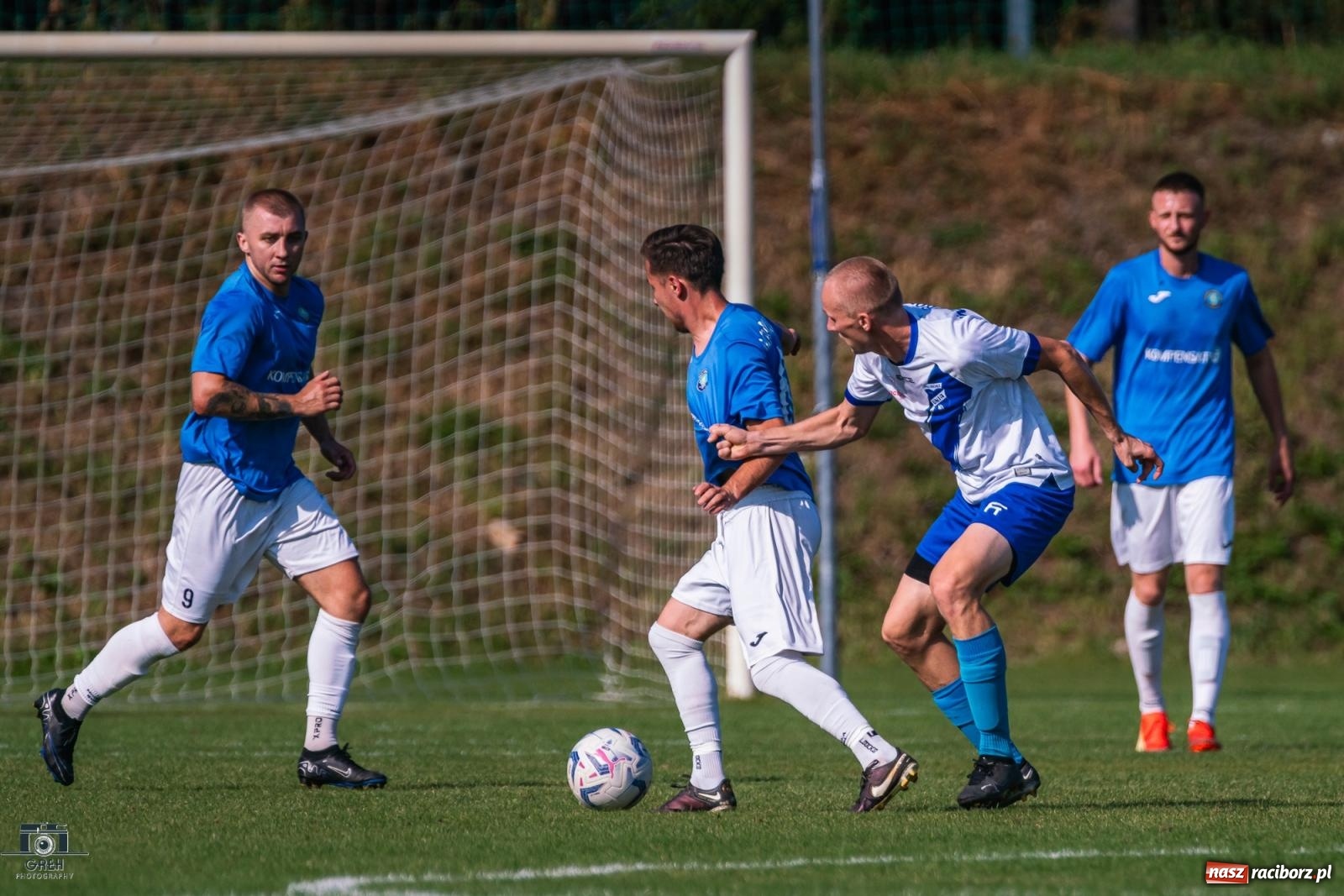 Zdjęcie w galerii na portalu naszraciborz.pl: Patryk Rybczyński bohaterem Unii Racibórz. Pierwsze punkty raciborzan [FOTO] wiadomości z regionu