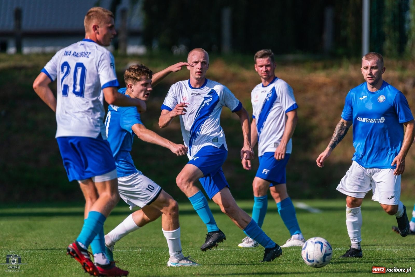 Zdjęcie w galerii na portalu naszraciborz.pl: Patryk Rybczyński bohaterem Unii Racibórz. Pierwsze punkty raciborzan [FOTO] wiadomości z regionu