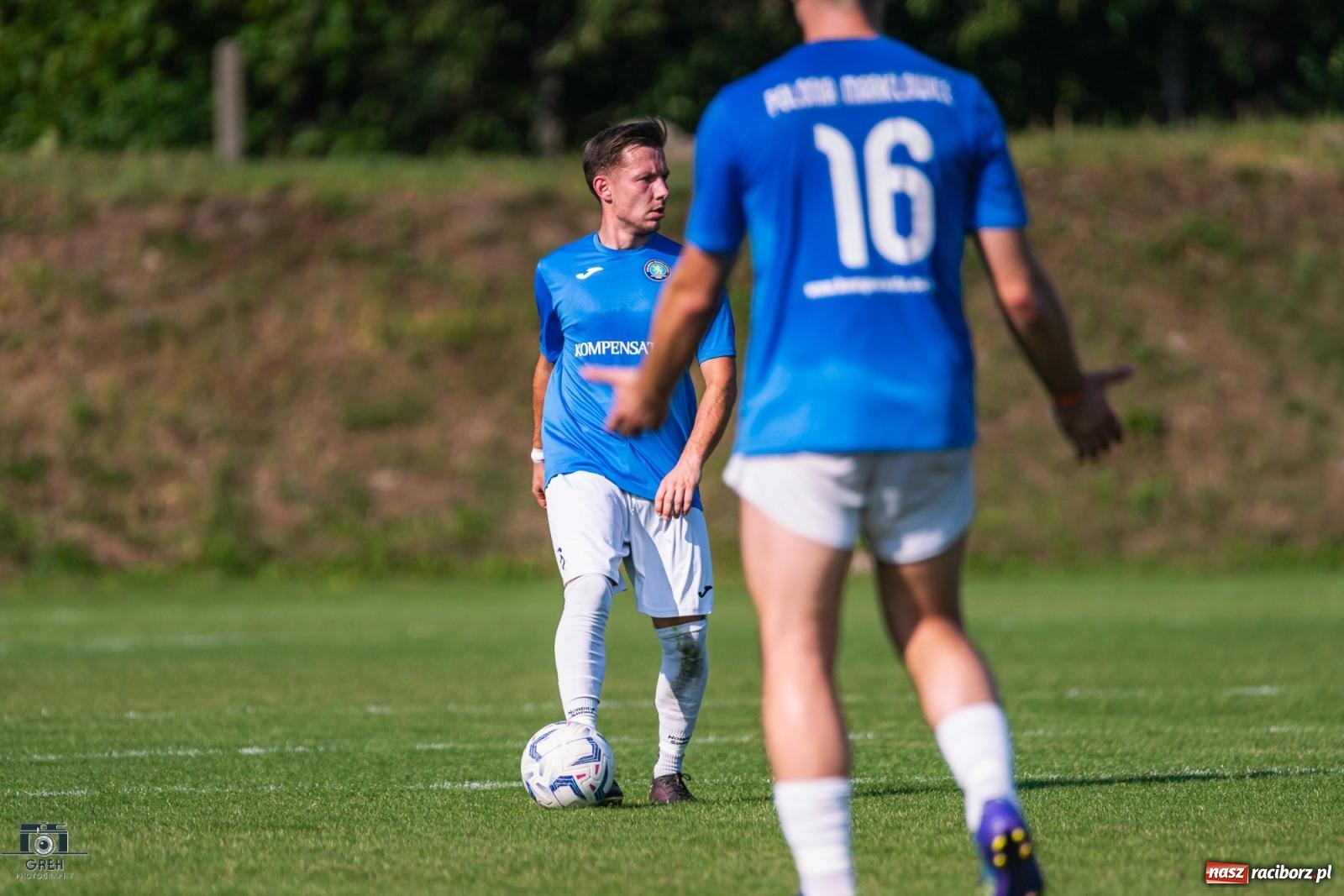 Zdjęcie w galerii na portalu naszraciborz.pl: Patryk Rybczyński bohaterem Unii Racibórz. Pierwsze punkty raciborzan [FOTO] wiadomości z regionu