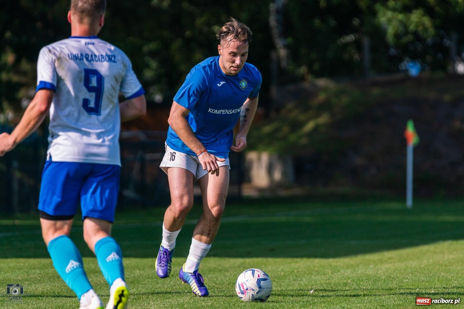 Zdjęcie w galerii na portalu naszraciborz.pl: Patryk Rybczyński bohaterem Unii Racibórz. Pierwsze punkty raciborzan [FOTO] wiadomości z regionu