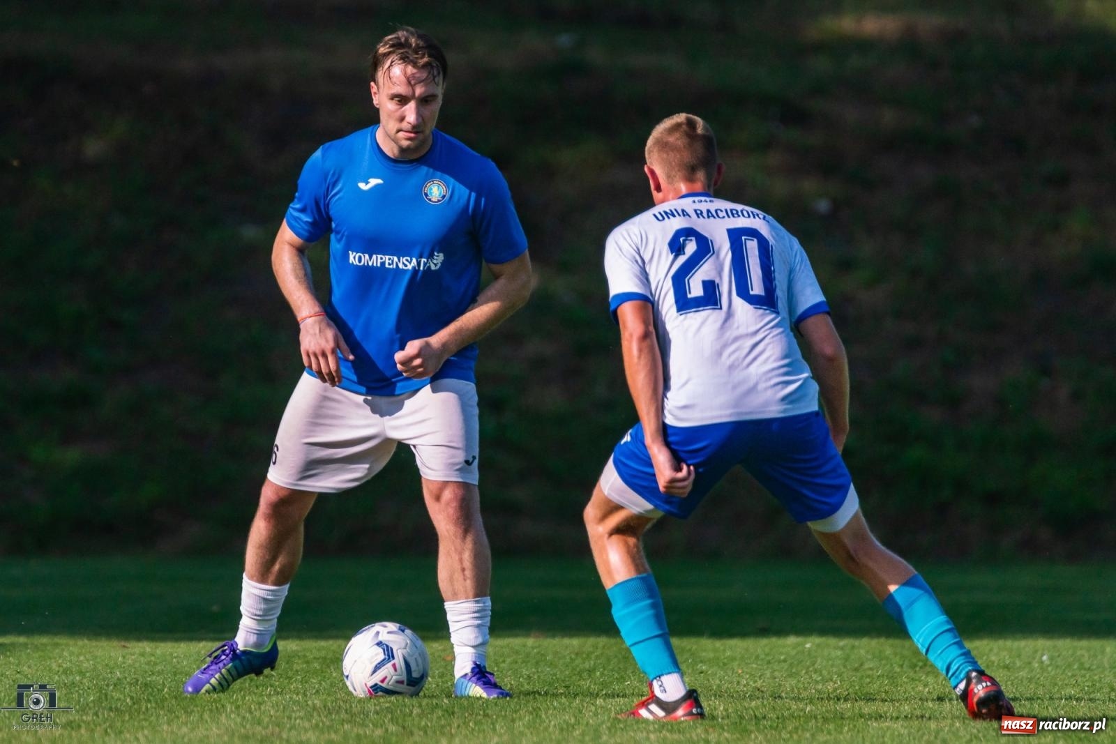Zdjęcie w galerii na portalu naszraciborz.pl: Patryk Rybczyński bohaterem Unii Racibórz. Pierwsze punkty raciborzan [FOTO] wiadomości z regionu