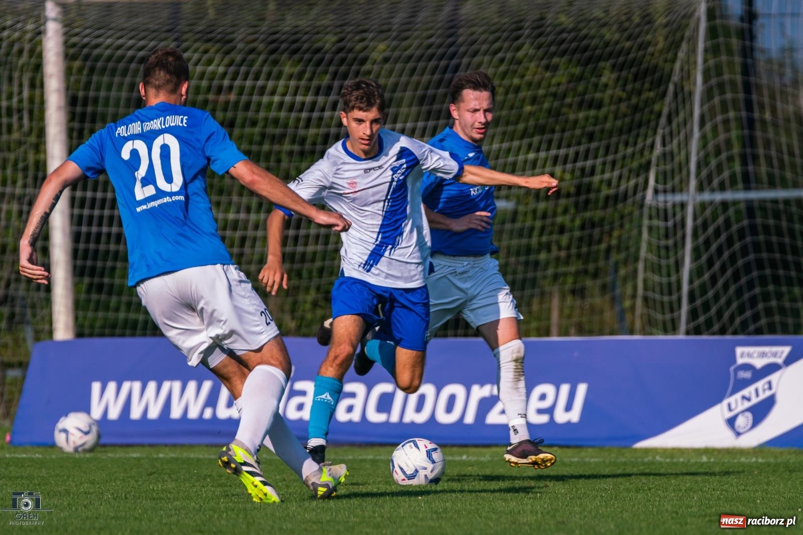 Zdjęcie w galerii na portalu naszraciborz.pl: Patryk Rybczyński bohaterem Unii Racibórz. Pierwsze punkty raciborzan [FOTO] wiadomości z regionu