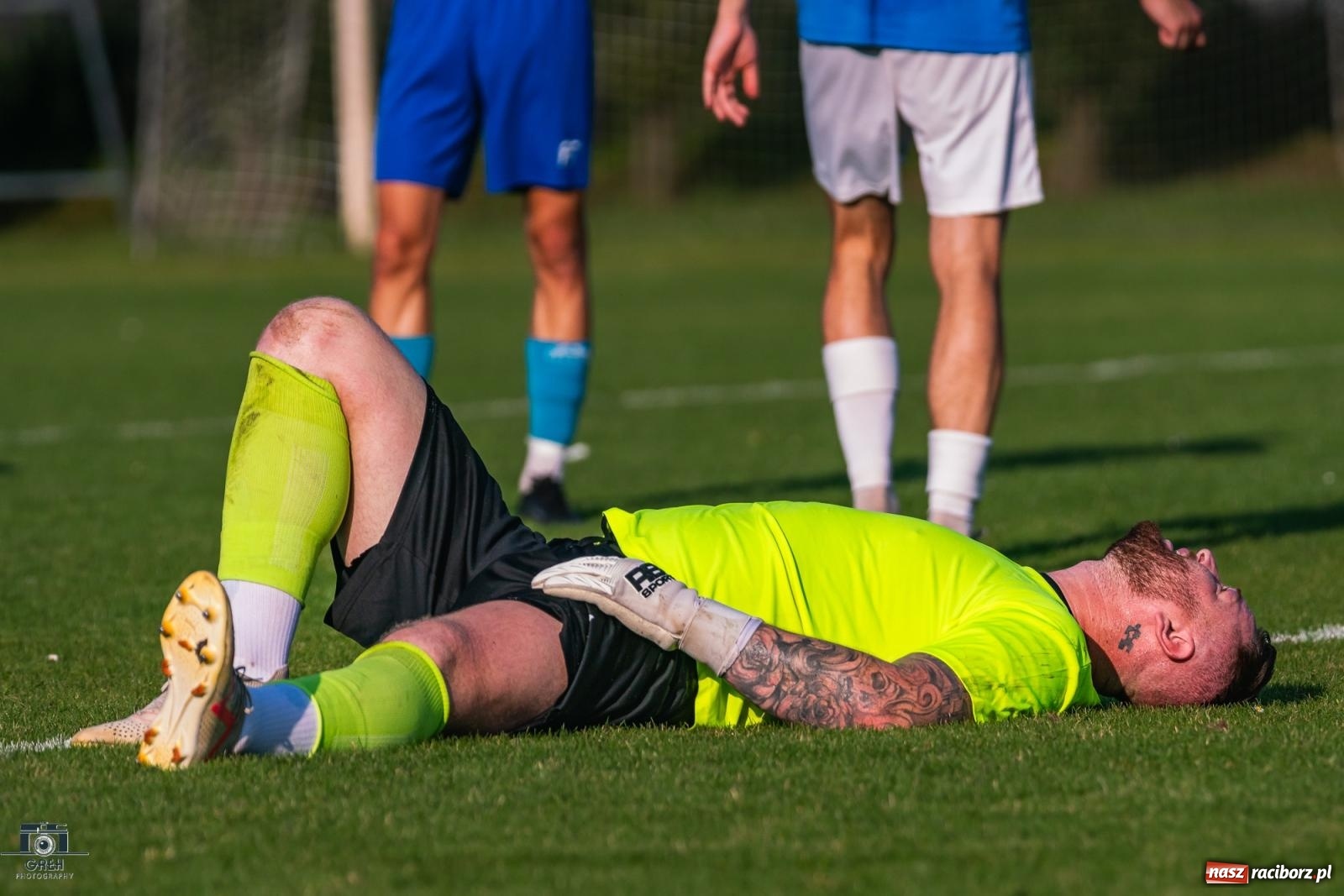 Zdjęcie w galerii na portalu naszraciborz.pl: Patryk Rybczyński bohaterem Unii Racibórz. Pierwsze punkty raciborzan [FOTO] wiadomości z regionu