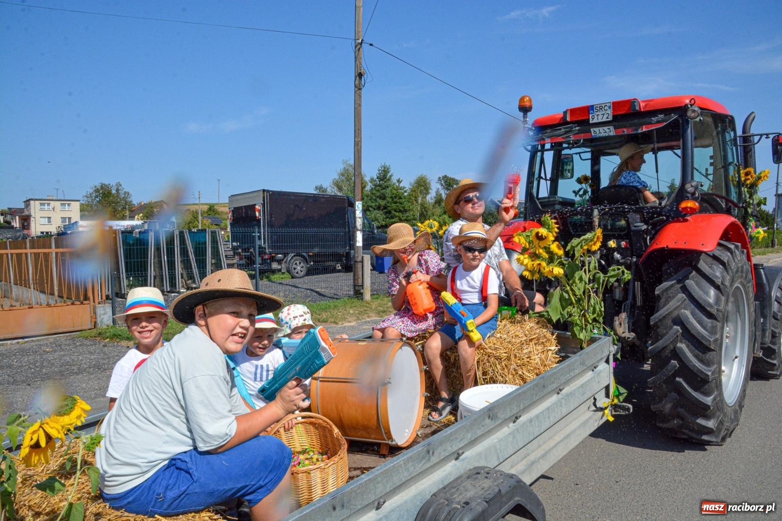 Zdjęcie w galerii na portalu naszraciborz.pl: Dożynki parafialne w Rudniku [FOTO i WIDEO] wiadomości z regionu