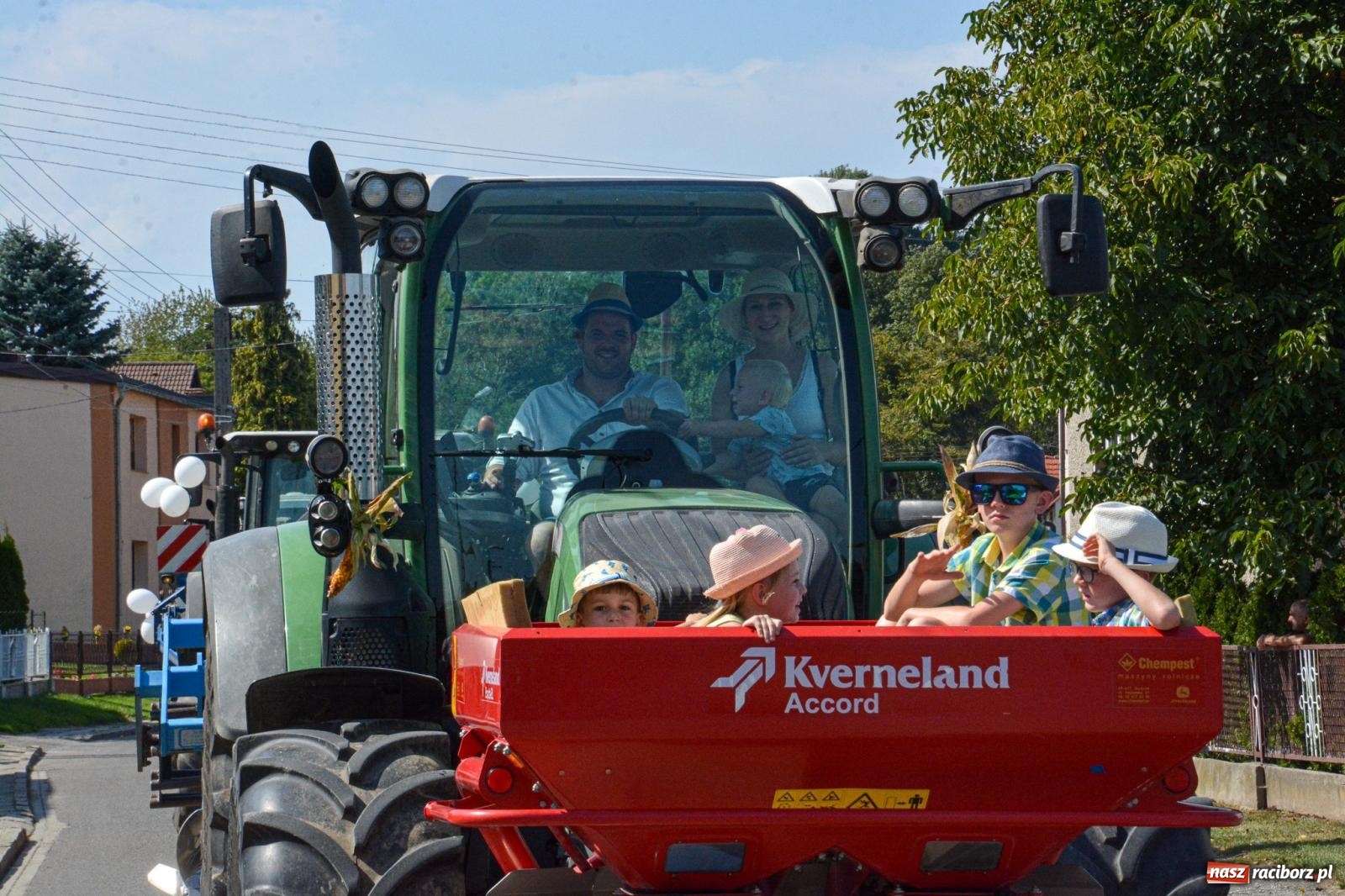 Zdjęcie w galerii na portalu naszraciborz.pl: Dożynki parafialne w Rudniku [FOTO i WIDEO] wiadomości z regionu
