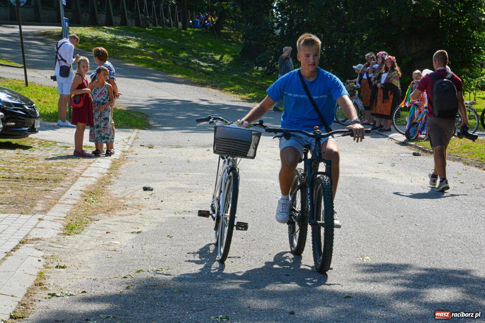 Zdjęcie w galerii na portalu naszraciborz.pl: Dwudniowe święto plonów w Krowiarkach [FOTO i WIDEO] wiadomości z regionu
