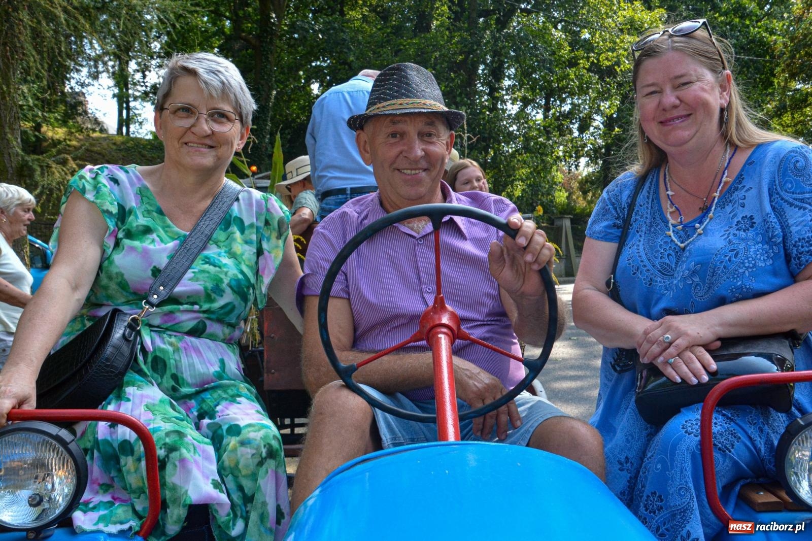 Zdjęcie w galerii na portalu naszraciborz.pl: Dwudniowe święto plonów w Krowiarkach [FOTO i WIDEO] wiadomości z regionu