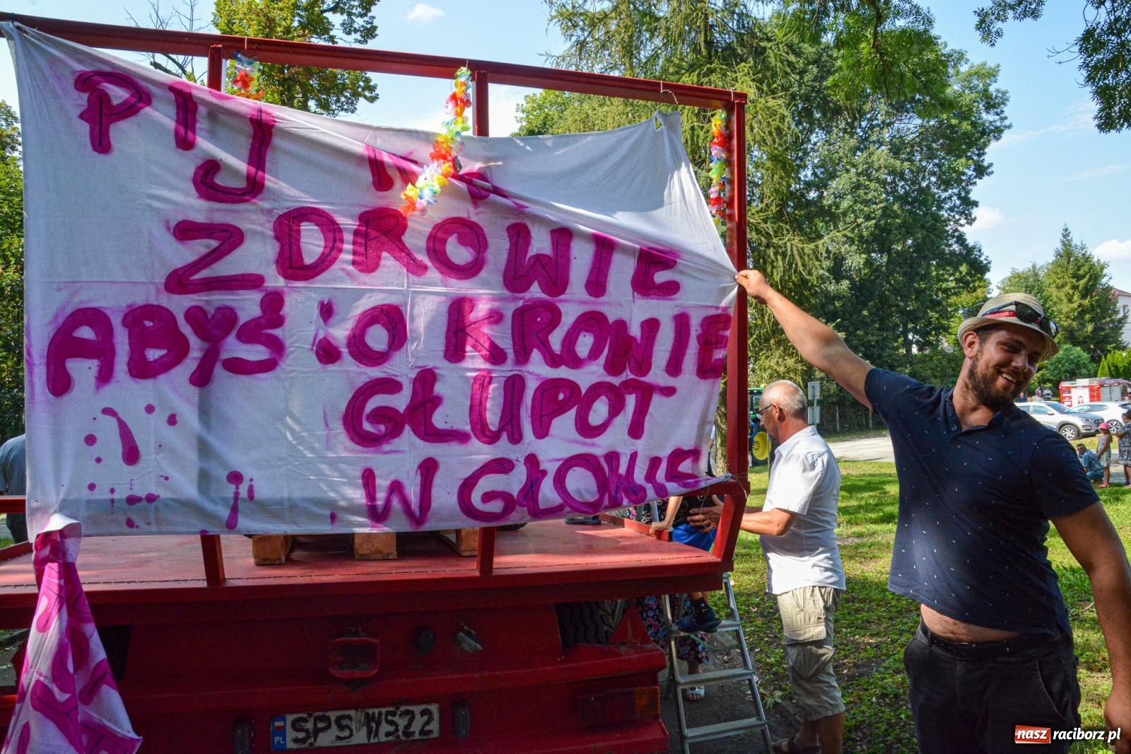 Zdjęcie w galerii na portalu naszraciborz.pl: Dwudniowe święto plonów w Krowiarkach [FOTO i WIDEO] wiadomości z regionu