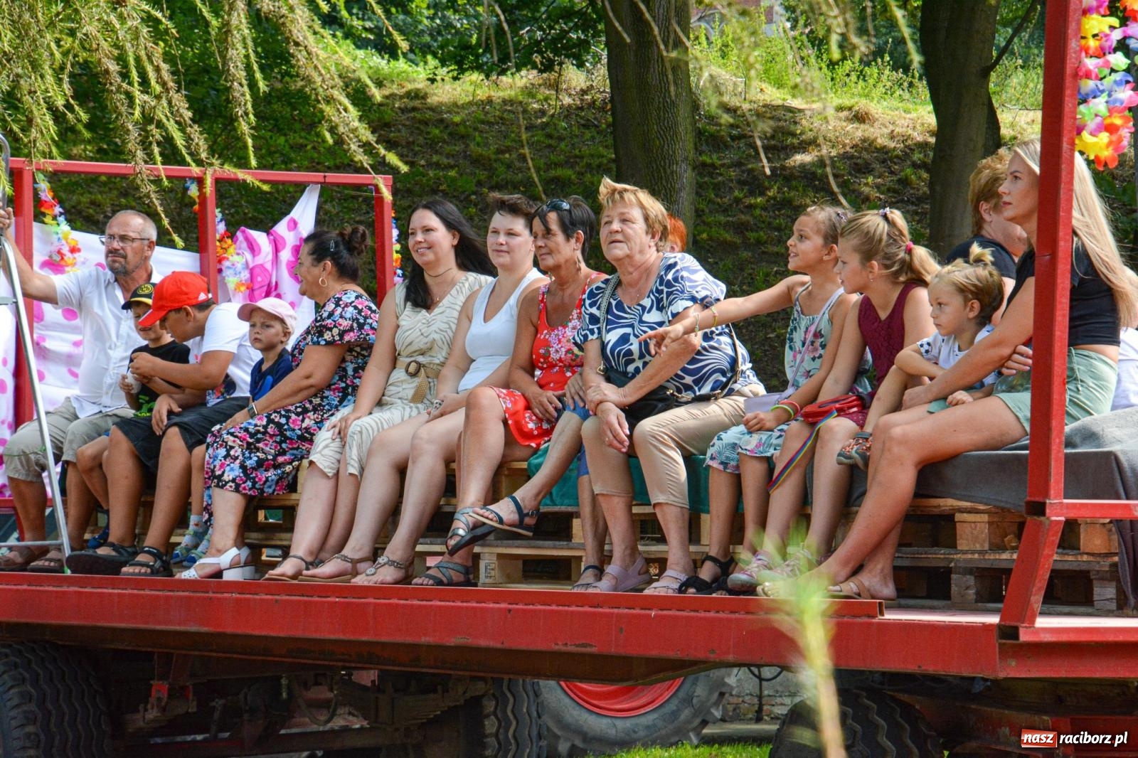 Zdjęcie w galerii na portalu naszraciborz.pl: Dwudniowe święto plonów w Krowiarkach [FOTO i WIDEO] wiadomości z regionu