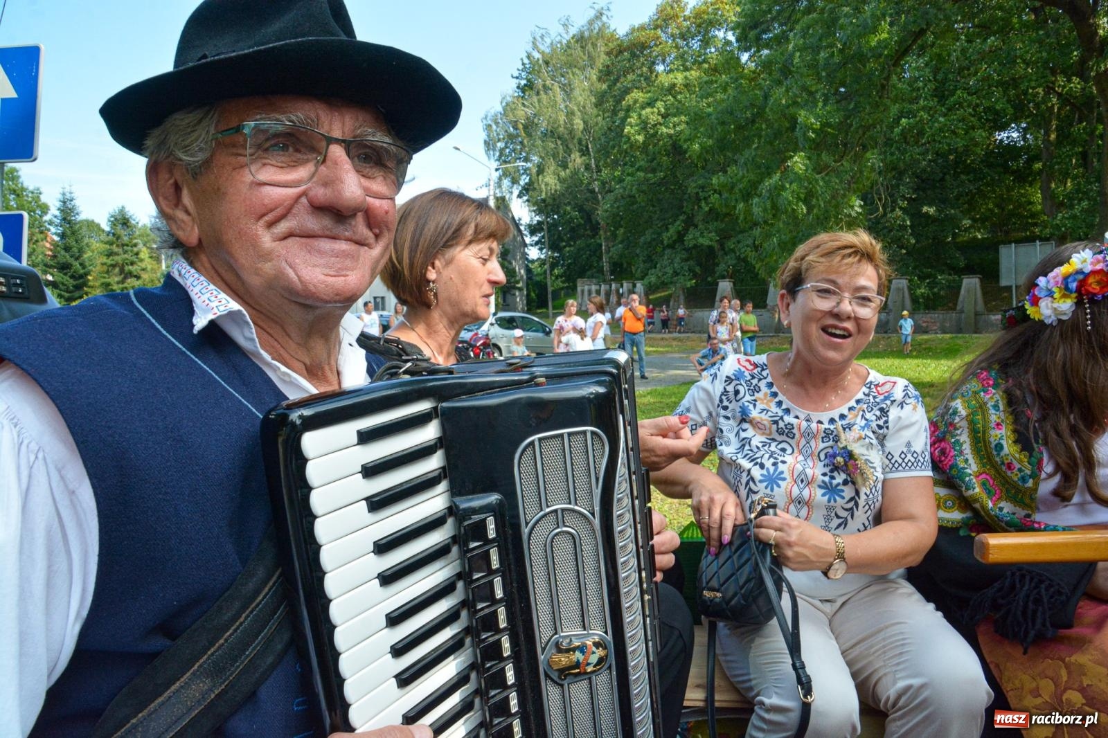 Zdjęcie w galerii na portalu naszraciborz.pl: Dwudniowe święto plonów w Krowiarkach [FOTO i WIDEO] wiadomości z regionu