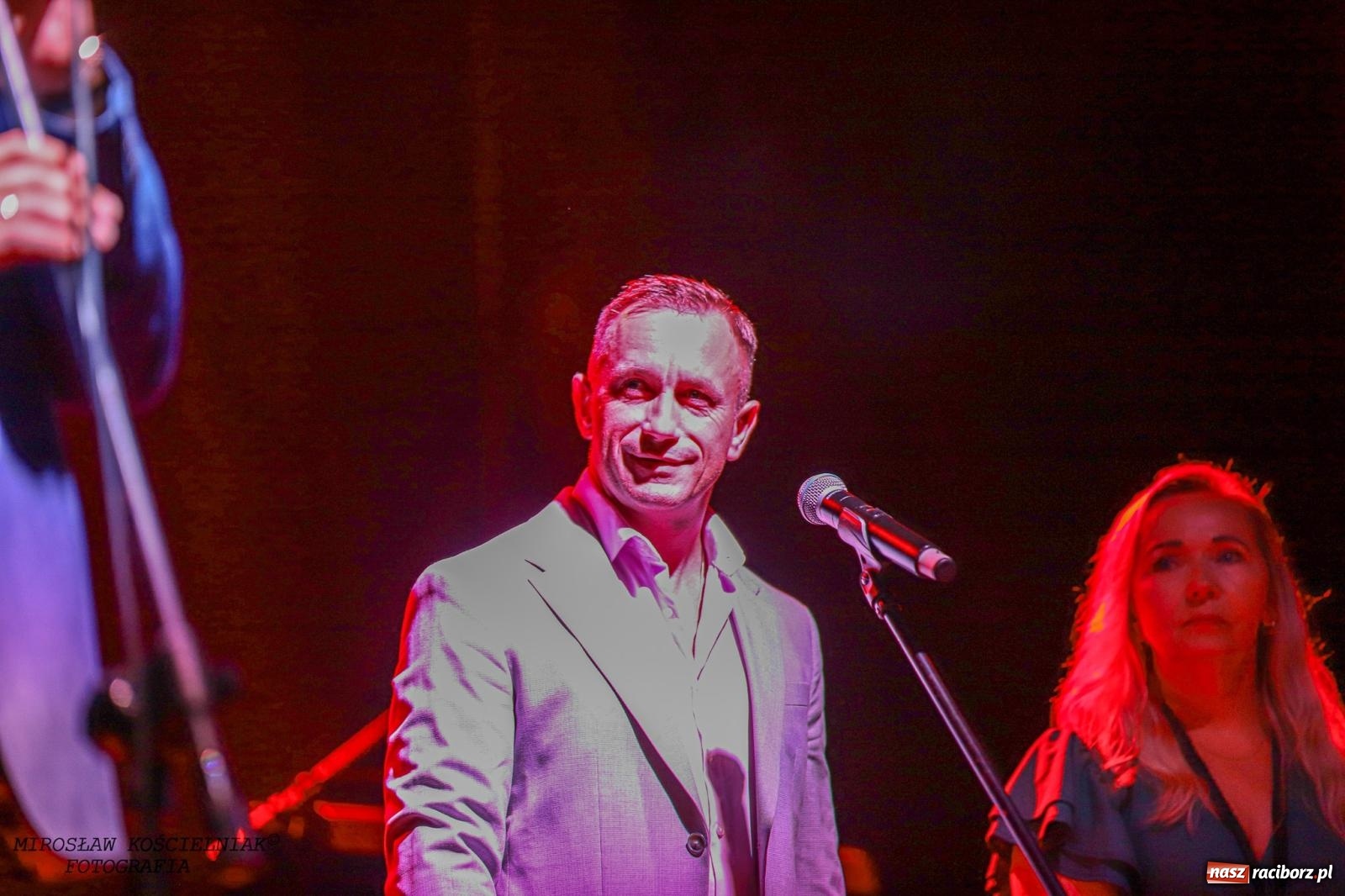 Zdjęcie w galerii na portalu naszraciborz.pl: Big Cyc na raciborskim zamku na bis [FOTO i WIDEO] wiadomości z regionu