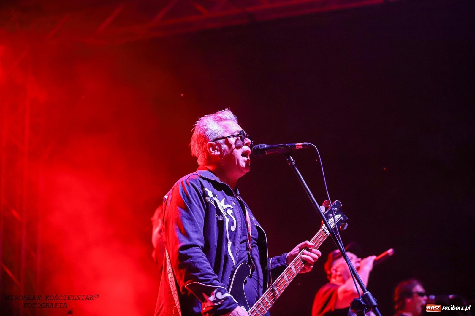 Zdjęcie w galerii na portalu naszraciborz.pl: Big Cyc na raciborskim zamku na bis [FOTO i WIDEO] wiadomości z regionu