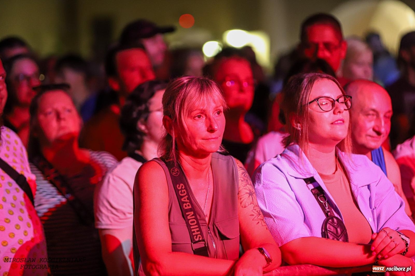 Zdjęcie w galerii na portalu naszraciborz.pl: Big Cyc na raciborskim zamku na bis [FOTO i WIDEO] wiadomości z regionu