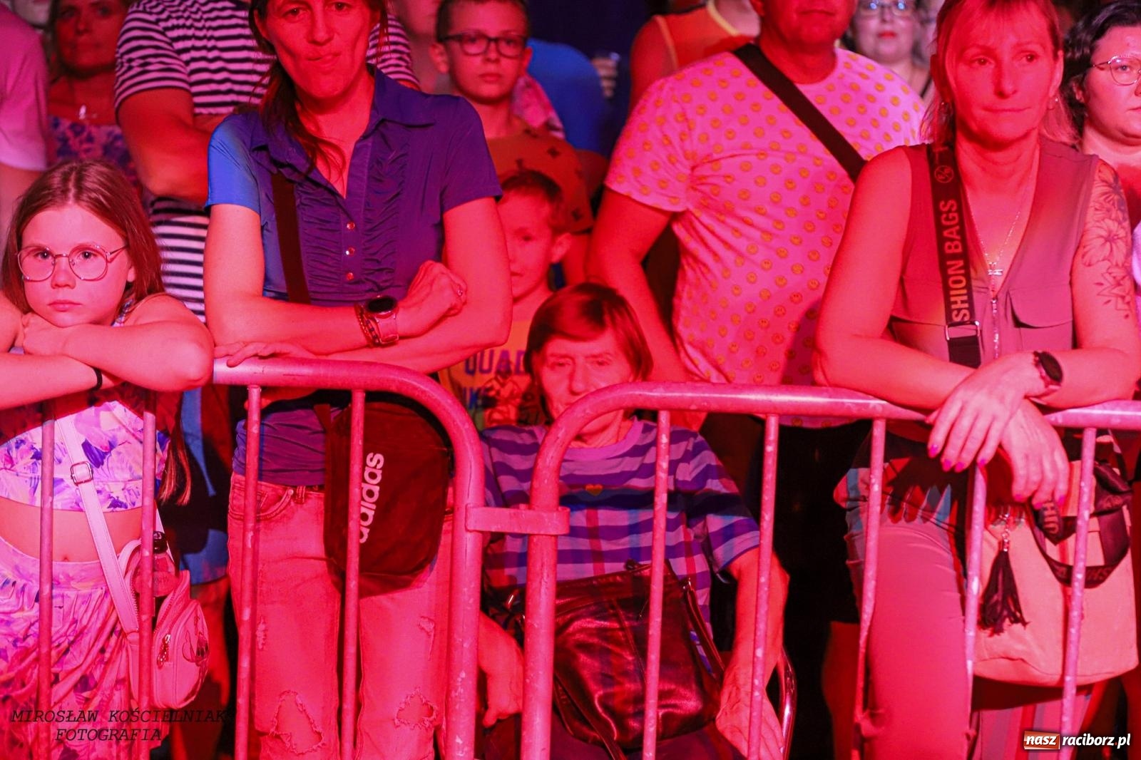 Zdjęcie w galerii na portalu naszraciborz.pl: Big Cyc na raciborskim zamku na bis [FOTO i WIDEO] wiadomości z regionu