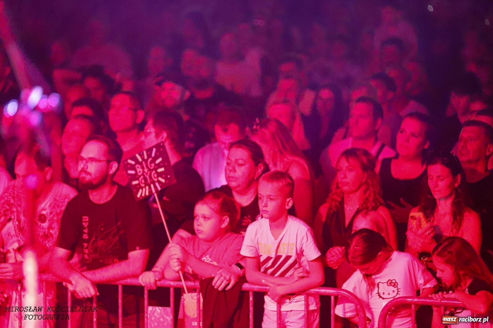 Zdjęcie w galerii na portalu naszraciborz.pl: Big Cyc na raciborskim zamku na bis [FOTO i WIDEO] wiadomości z regionu