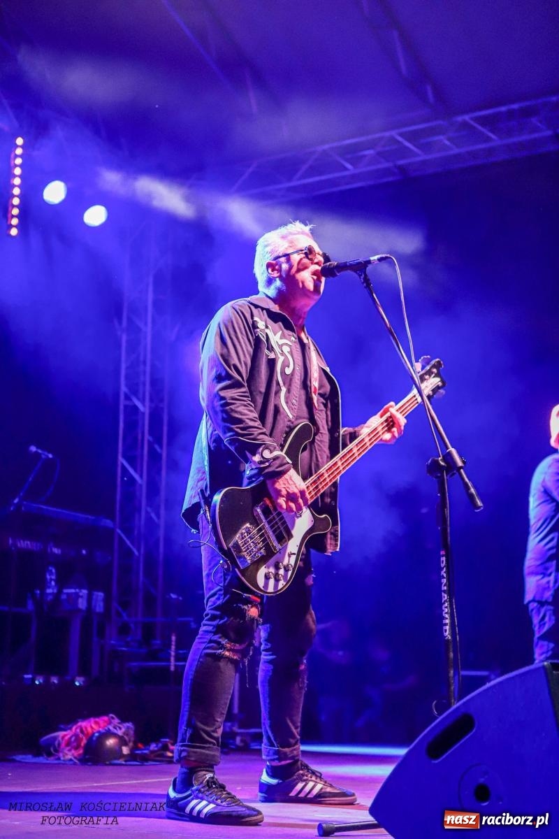 Zdjęcie w galerii na portalu naszraciborz.pl: Big Cyc na raciborskim zamku na bis [FOTO i WIDEO] wiadomości z regionu