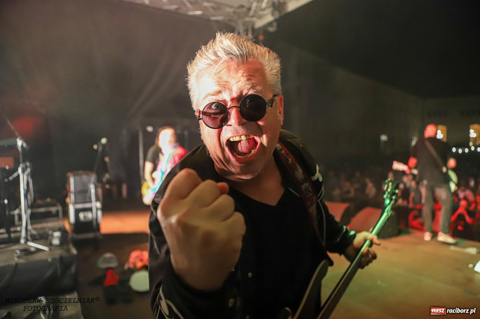 Zdjęcie w galerii na portalu naszraciborz.pl: Big Cyc na raciborskim zamku na bis [FOTO i WIDEO] wiadomości z regionu