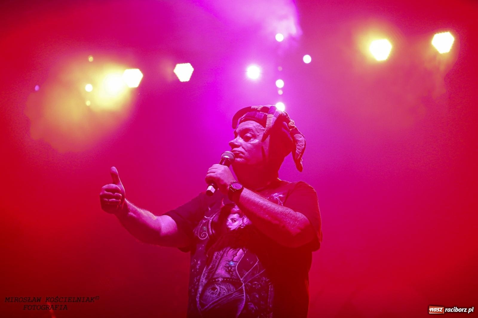 Zdjęcie w galerii na portalu naszraciborz.pl: Big Cyc na raciborskim zamku na bis [FOTO i WIDEO] wiadomości z regionu