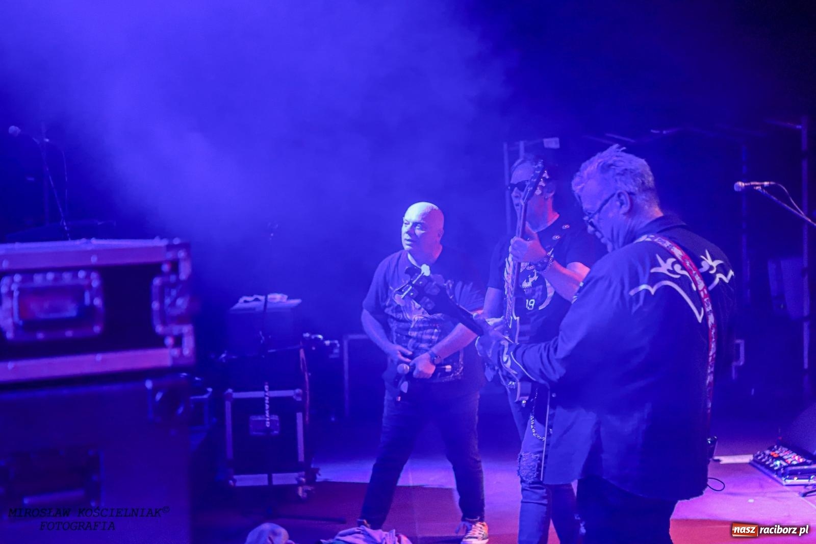 Zdjęcie w galerii na portalu naszraciborz.pl: Big Cyc na raciborskim zamku na bis [FOTO i WIDEO] wiadomości z regionu