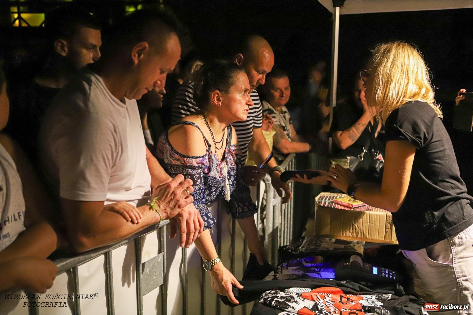 Zdjęcie w galerii na portalu naszraciborz.pl: Big Cyc na raciborskim zamku na bis [FOTO i WIDEO] wiadomości z regionu