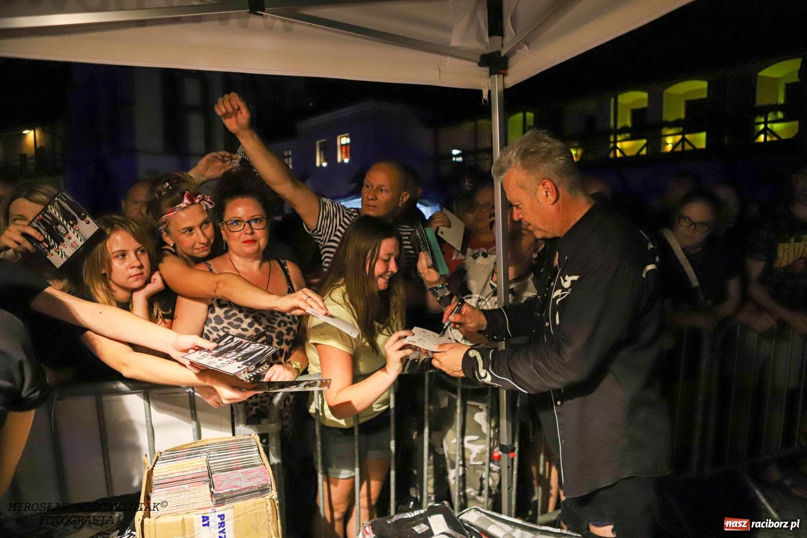 Zdjęcie w galerii na portalu naszraciborz.pl: Big Cyc na raciborskim zamku na bis [FOTO i WIDEO] wiadomości z regionu