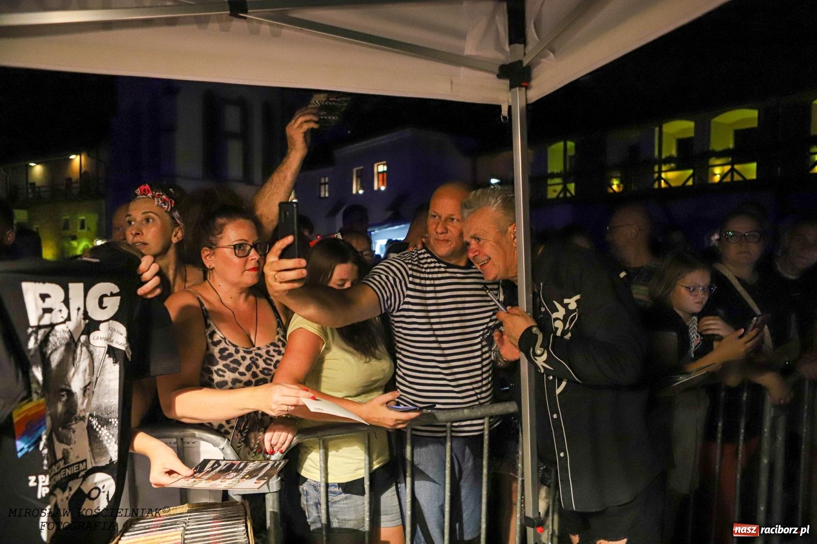 Zdjęcie w galerii na portalu naszraciborz.pl: Big Cyc na raciborskim zamku na bis [FOTO i WIDEO] wiadomości z regionu