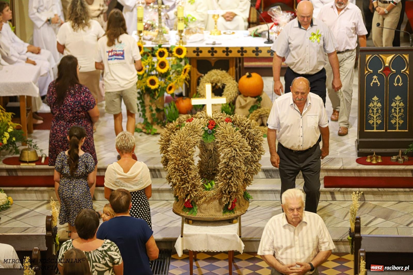 Zdjęcie w galerii na portalu naszraciborz.pl: Piknik rodzinny i dożynki w Cyprzanowie [FOTO i WIDEO] wiadomości z regionu