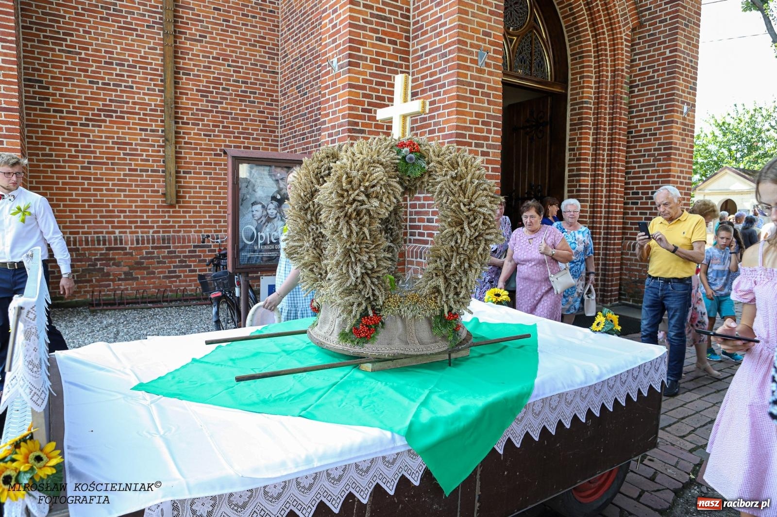 Zdjęcie w galerii na portalu naszraciborz.pl: Piknik rodzinny i dożynki w Cyprzanowie [FOTO i WIDEO] wiadomości z regionu
