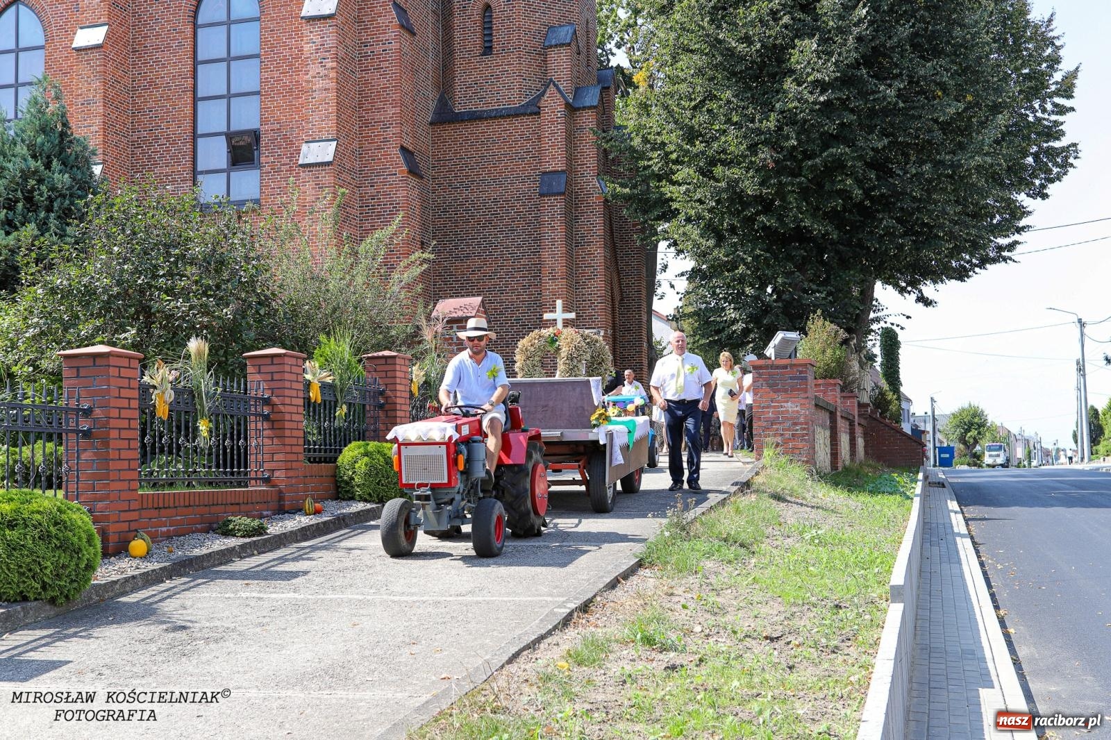 Zdjęcie w galerii na portalu naszraciborz.pl: Piknik rodzinny i dożynki w Cyprzanowie [FOTO i WIDEO] wiadomości z regionu