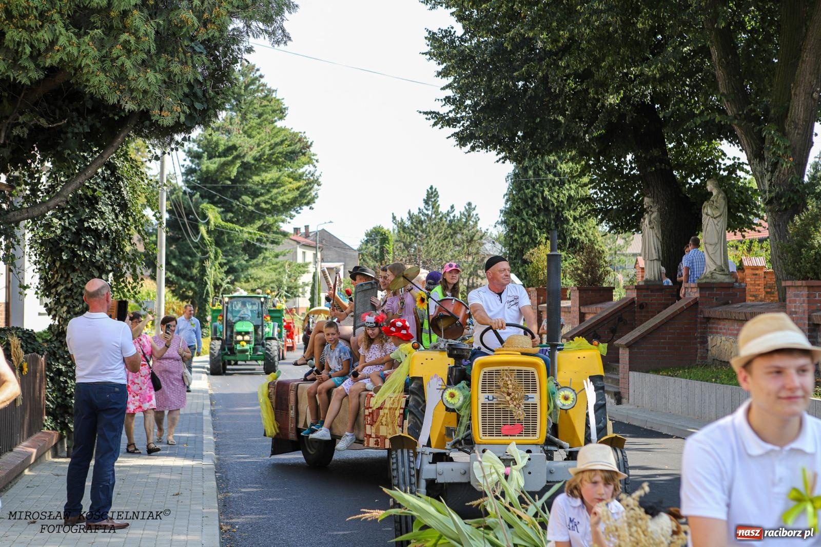 Zdjęcie w galerii na portalu naszraciborz.pl: Piknik rodzinny i dożynki w Cyprzanowie [FOTO i WIDEO] wiadomości z regionu