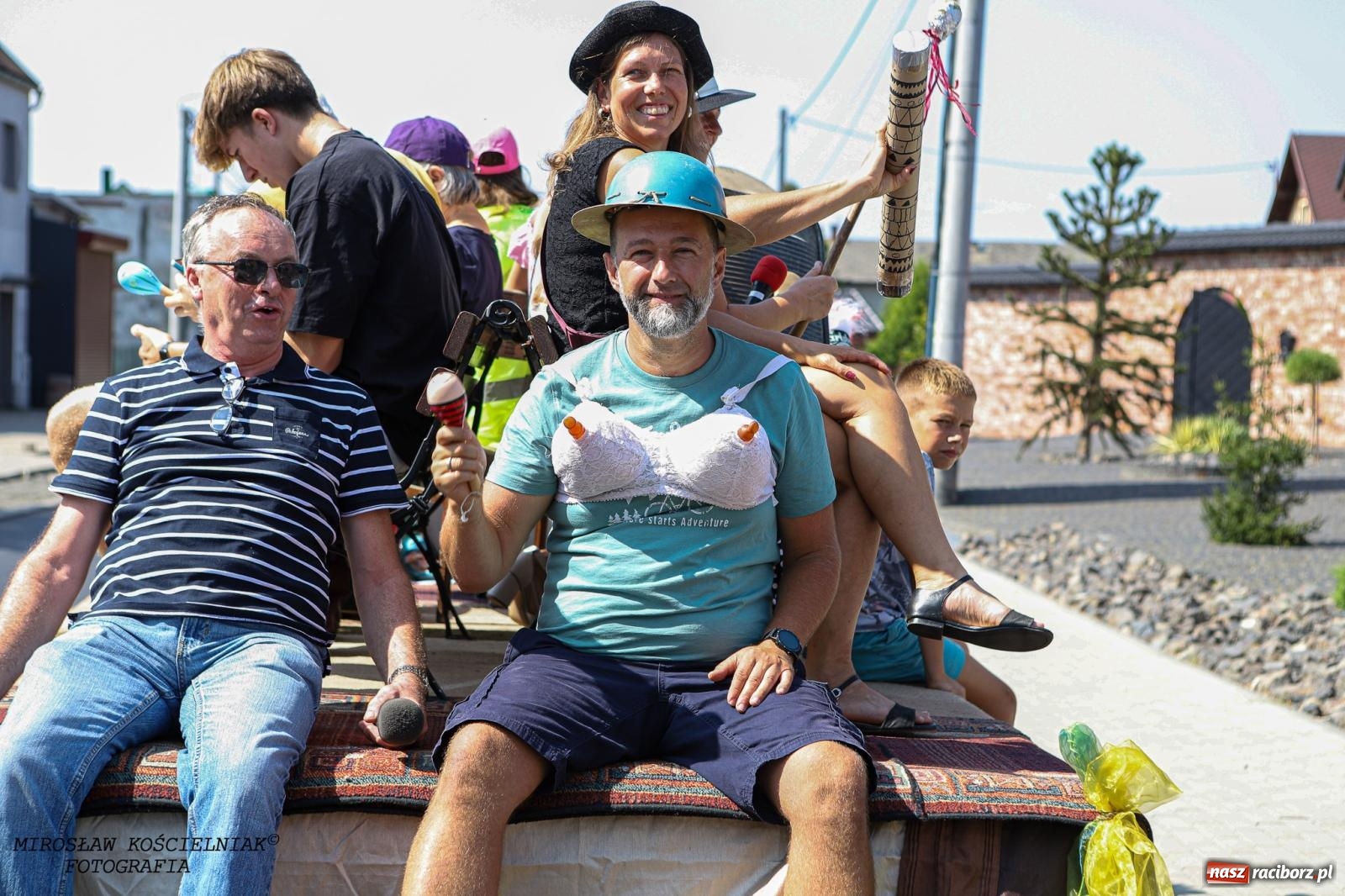 Zdjęcie w galerii na portalu naszraciborz.pl: Piknik rodzinny i dożynki w Cyprzanowie [FOTO i WIDEO] wiadomości z regionu