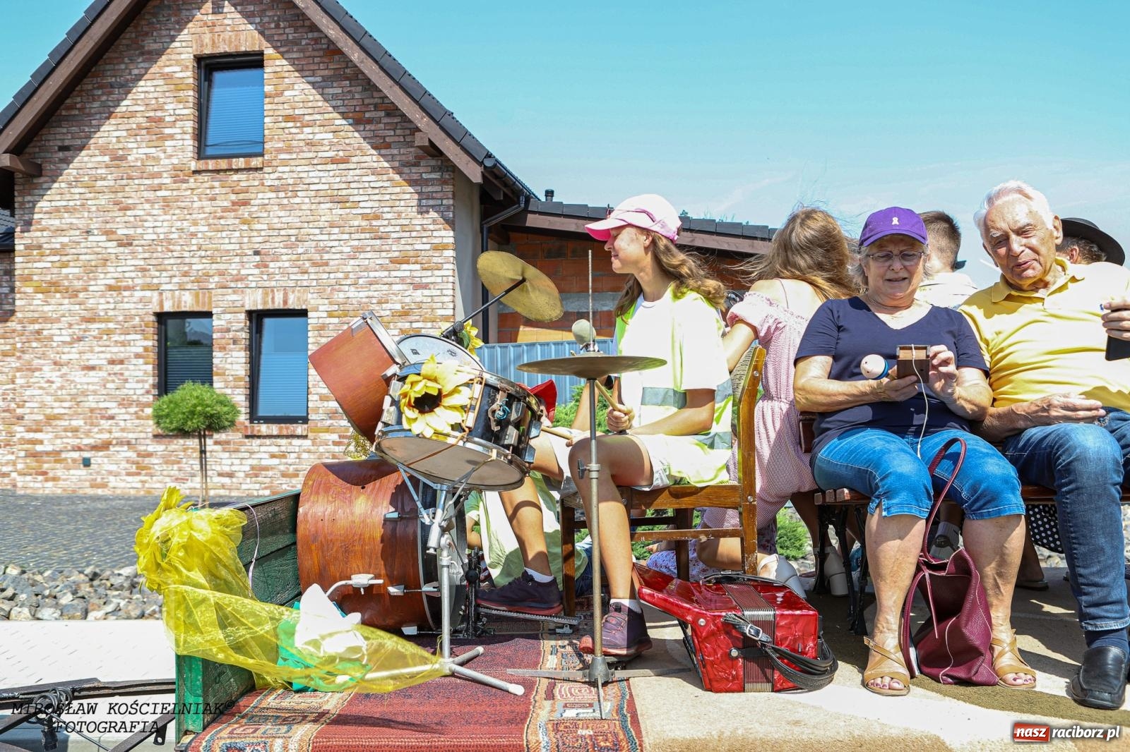 Zdjęcie w galerii na portalu naszraciborz.pl: Piknik rodzinny i dożynki w Cyprzanowie [FOTO i WIDEO] wiadomości z regionu