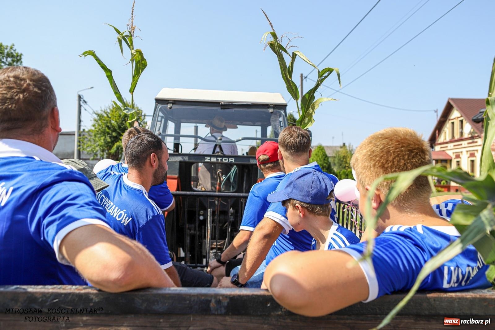 Zdjęcie w galerii na portalu naszraciborz.pl: Piknik rodzinny i dożynki w Cyprzanowie [FOTO i WIDEO] wiadomości z regionu