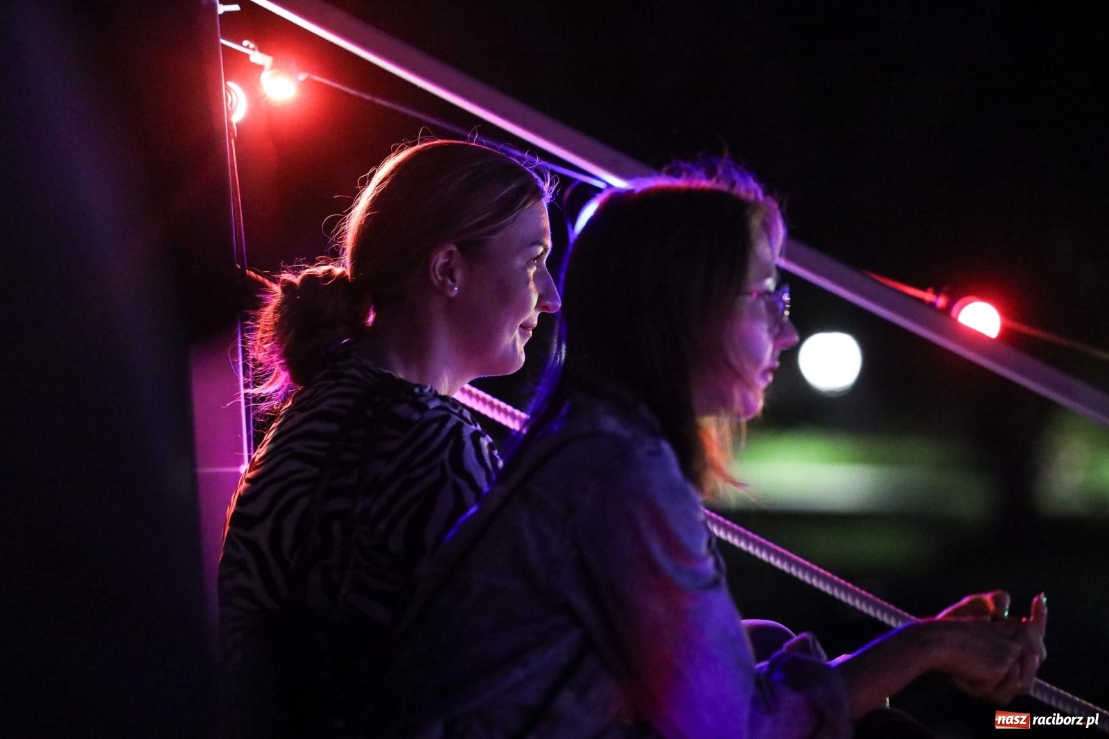 Zdjęcie w galerii na portalu naszraciborz.pl: Osmar Pegudo roztańczył Racibórz na bulwarach [RELACJA NA BIS FOTO i WIDEO] wiadomości z regionu