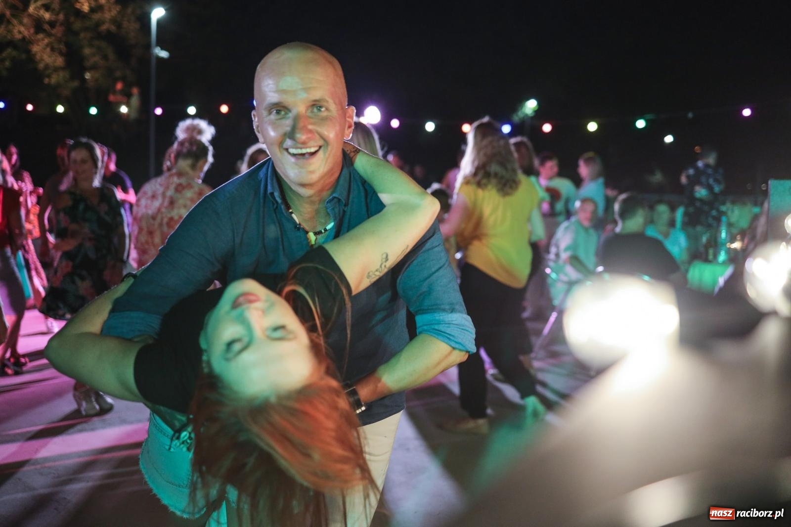 Zdjęcie w galerii na portalu naszraciborz.pl: Osmar Pegudo roztańczył Racibórz na bulwarach [RELACJA NA BIS FOTO i WIDEO] wiadomości z regionu