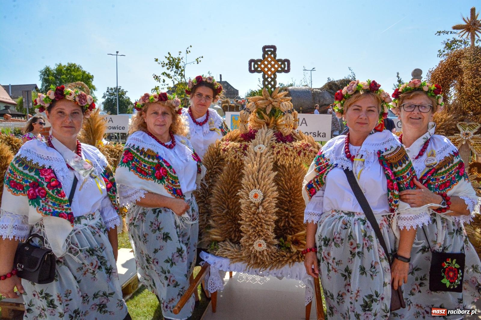 Zdjęcie w galerii na portalu naszraciborz.pl: Miejsko-powiatowe dożynki w Raciborzu-Brzeziu [FOTO i WIDEO] wiadomości z regionu