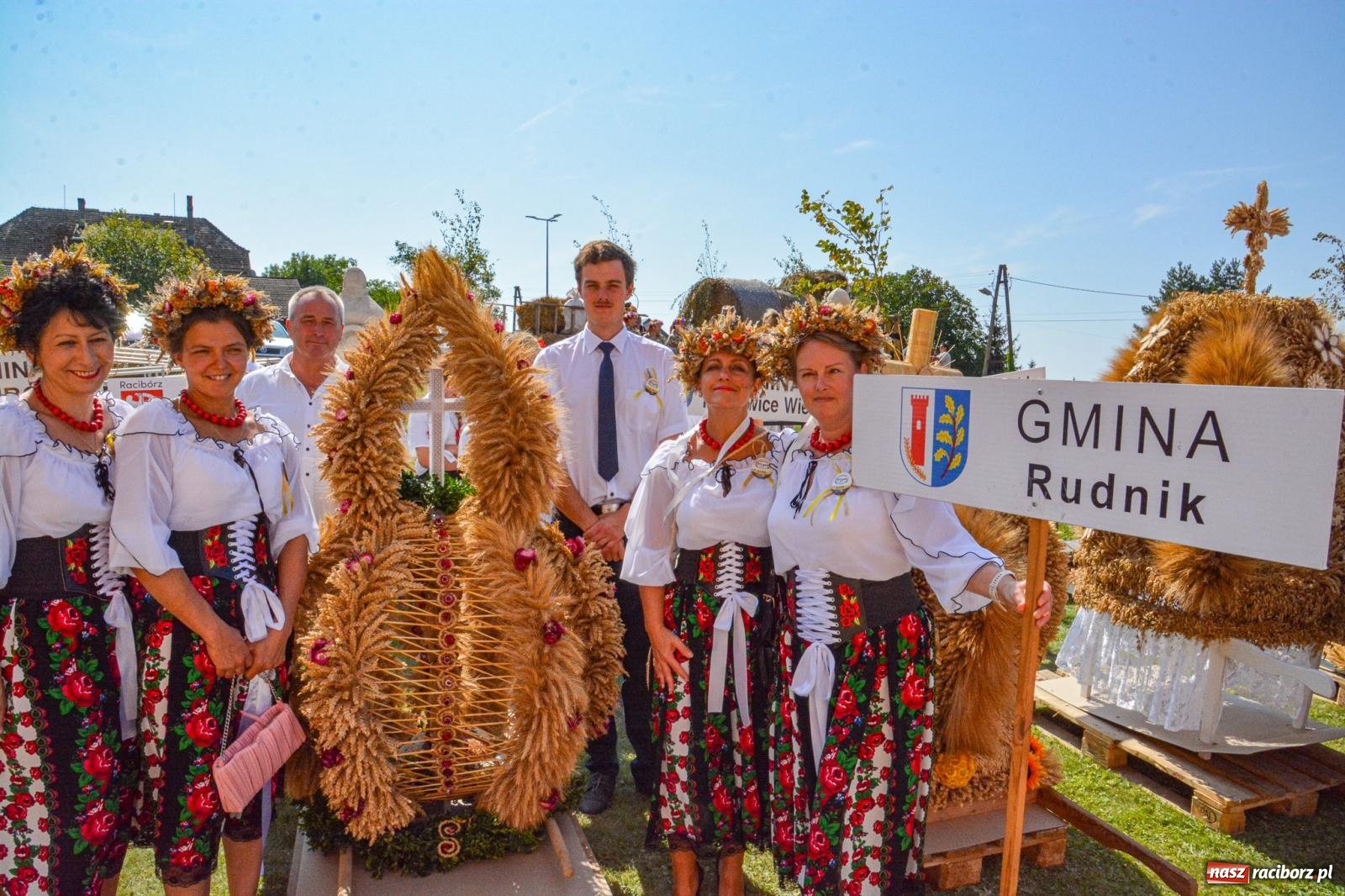 Zdjęcie w galerii na portalu naszraciborz.pl: Miejsko-powiatowe dożynki w Raciborzu-Brzeziu [FOTO i WIDEO] wiadomości z regionu