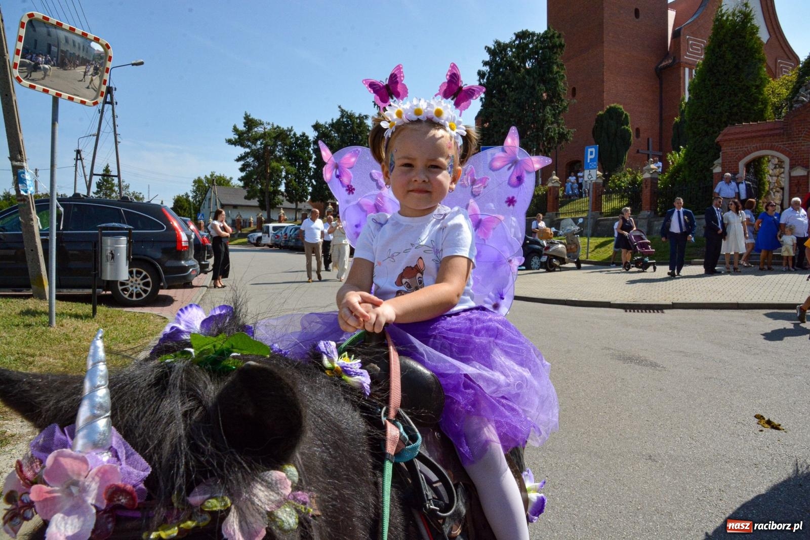 Zdjęcie w galerii na portalu naszraciborz.pl: Miejsko-powiatowe dożynki w Raciborzu-Brzeziu [FOTO i WIDEO] wiadomości z regionu