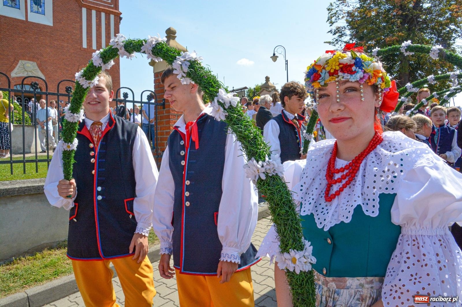Zdjęcie w galerii na portalu naszraciborz.pl: Miejsko-powiatowe dożynki w Raciborzu-Brzeziu [FOTO i WIDEO] wiadomości z regionu