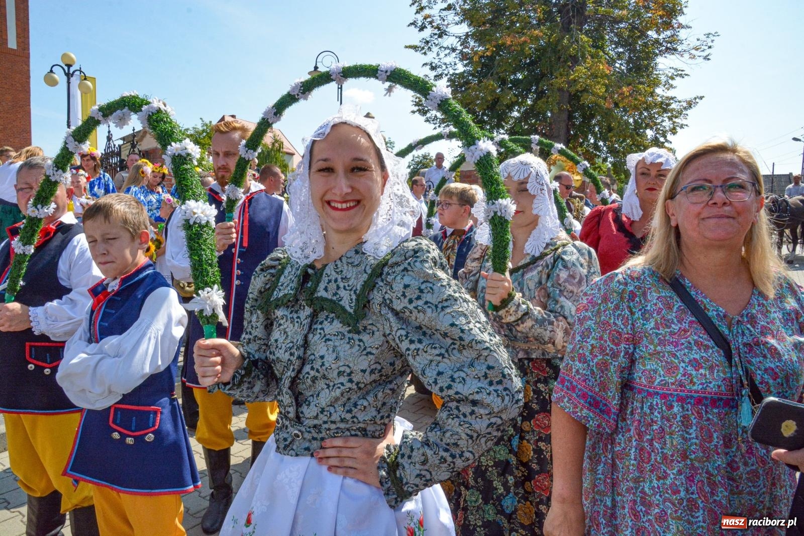 Zdjęcie w galerii na portalu naszraciborz.pl: Miejsko-powiatowe dożynki w Raciborzu-Brzeziu [FOTO i WIDEO] wiadomości z regionu