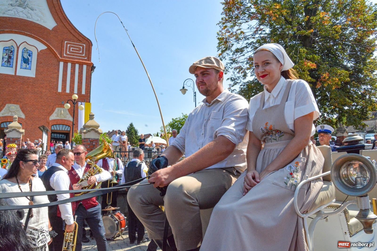Zdjęcie w galerii na portalu naszraciborz.pl: Miejsko-powiatowe dożynki w Raciborzu-Brzeziu [FOTO i WIDEO] wiadomości z regionu