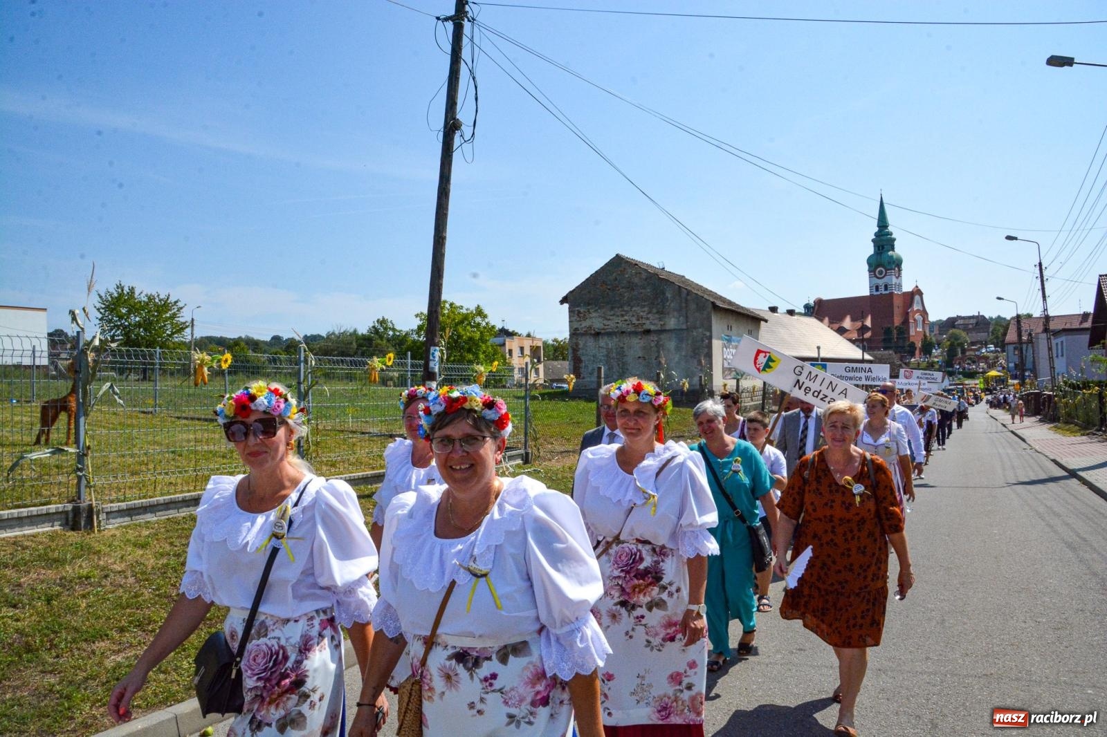 Zdjęcie w galerii na portalu naszraciborz.pl: Miejsko-powiatowe dożynki w Raciborzu-Brzeziu [FOTO i WIDEO] wiadomości z regionu
