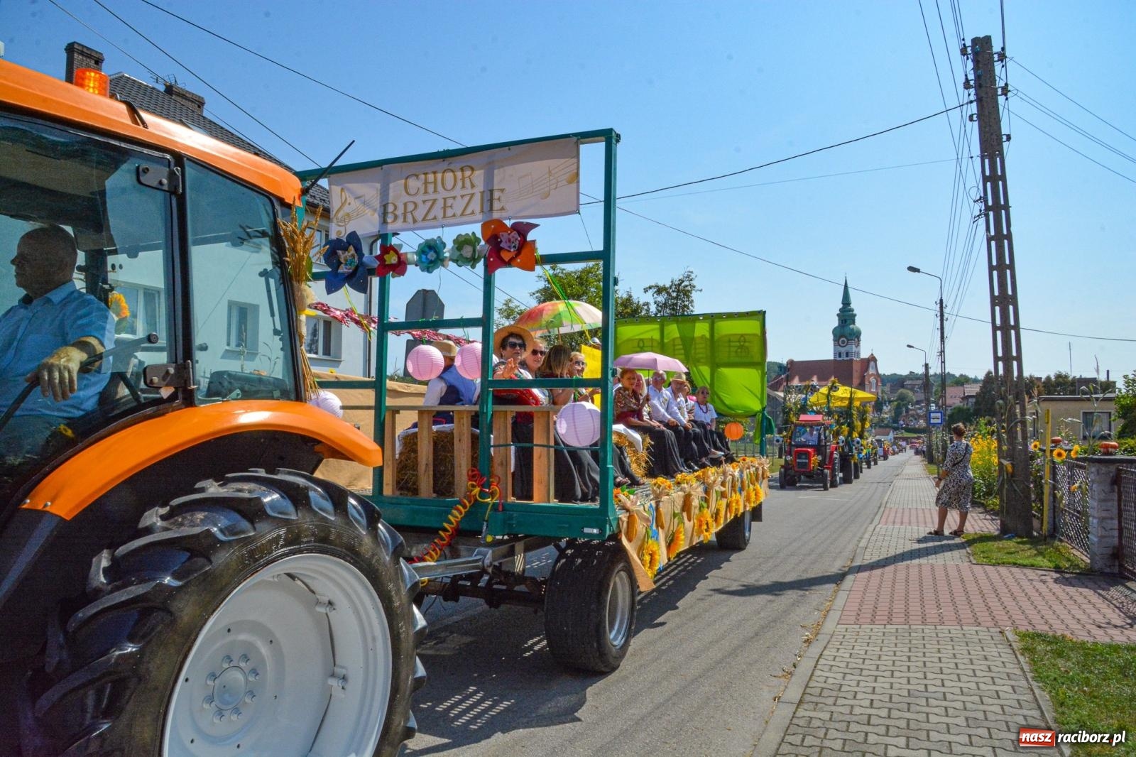 Zdjęcie w galerii na portalu naszraciborz.pl: Miejsko-powiatowe dożynki w Raciborzu-Brzeziu [FOTO i WIDEO] wiadomości z regionu