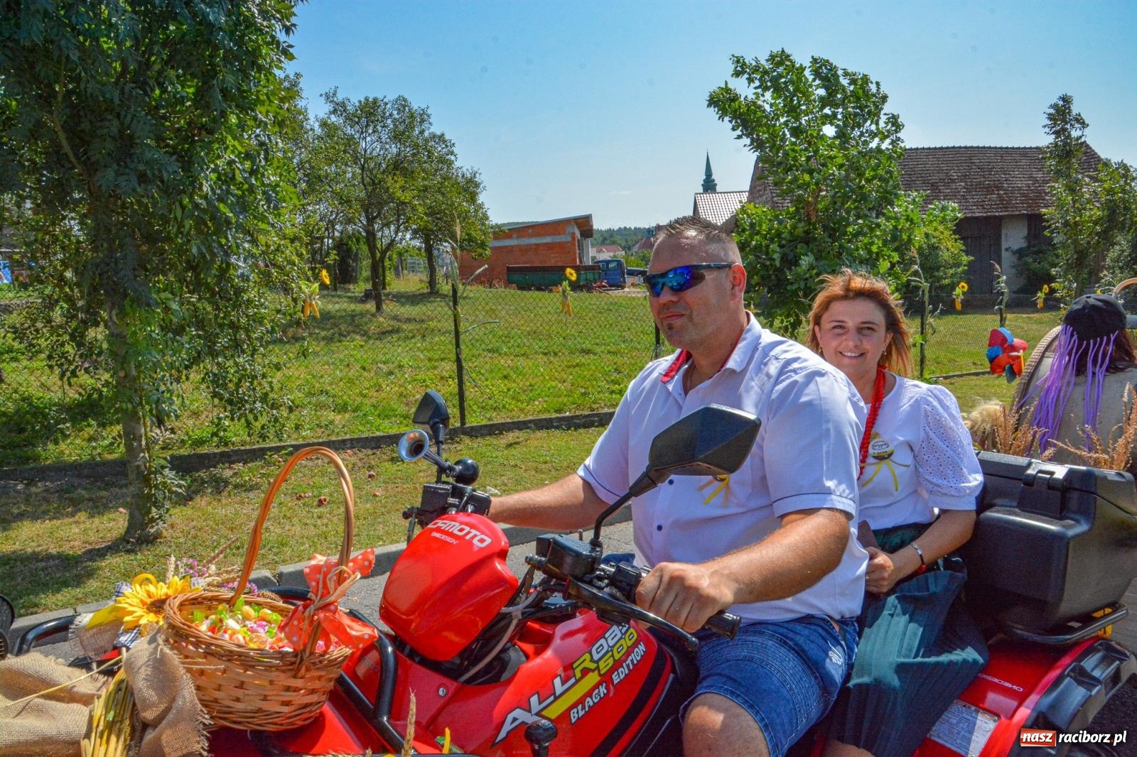 Zdjęcie w galerii na portalu naszraciborz.pl: Miejsko-powiatowe dożynki w Raciborzu-Brzeziu [FOTO i WIDEO] wiadomości z regionu